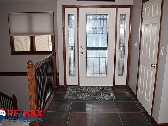 5th image of 7010 N Steamboat Dr