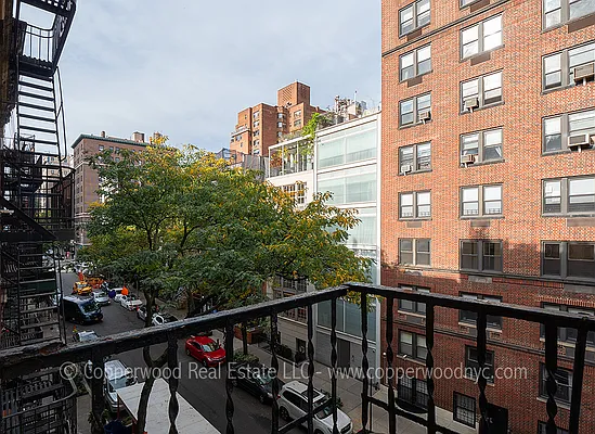 Rented by Copperwood Real Estate | media 14