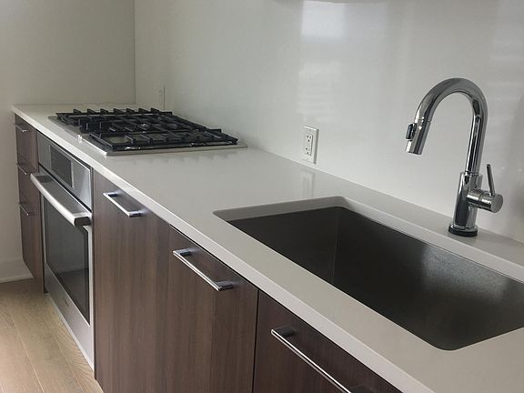 4th image of 1650 Silver Hill Dr #1905