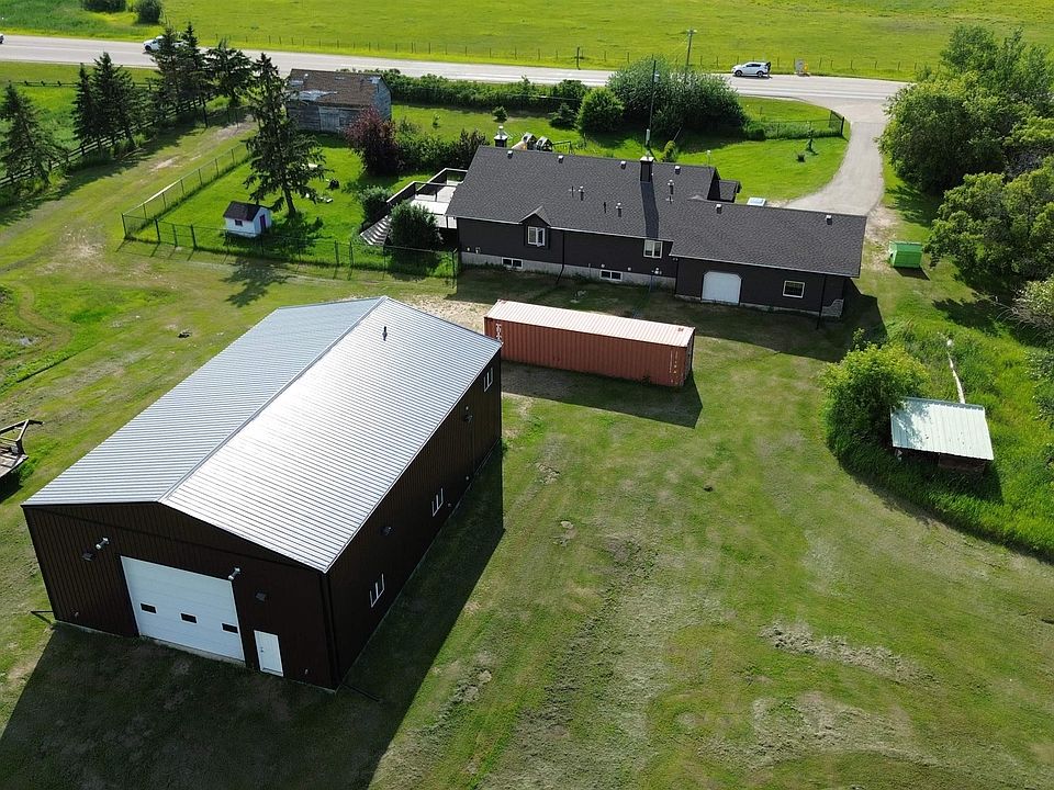 1st image of 52003 Range Rd #273