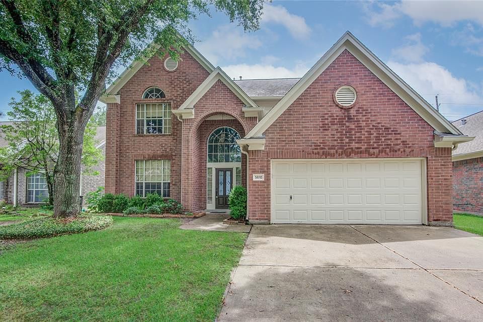 1st image of 5610 Overton Park Dr