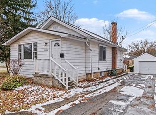 5044 2nd St, Swartz Creek, MI 48473