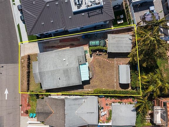 2nd image of 1041 2nd St