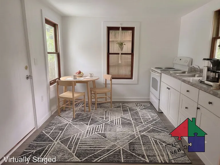 214 Pine St #216 — Photo 3