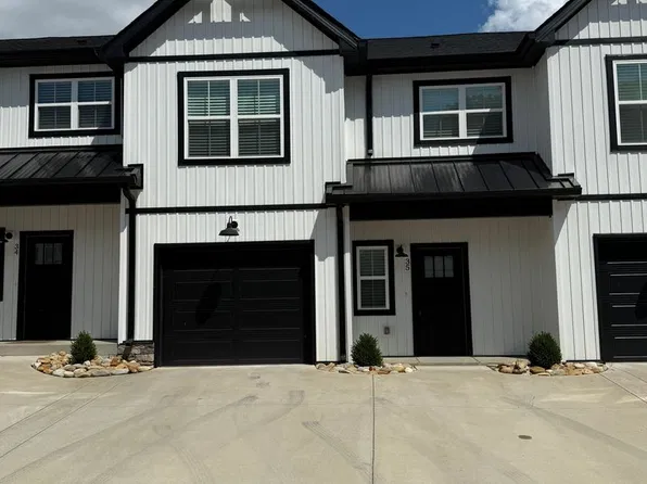 166 Sango Dr, Clarksville, TN