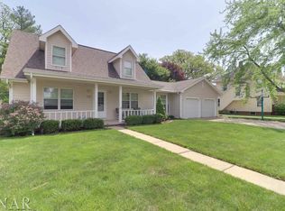 309 N Main St, Arrowsmith, IL 61722