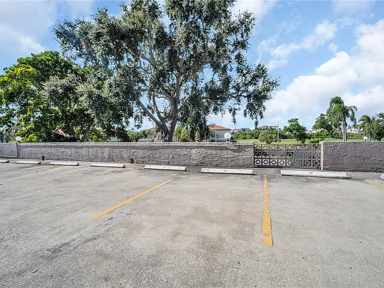 6158 Palma Del Mar Blvd S #505 — Photo 33