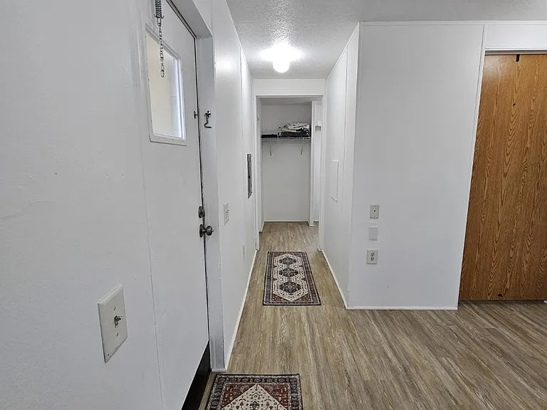 201 Rocky Ave — Photo 19