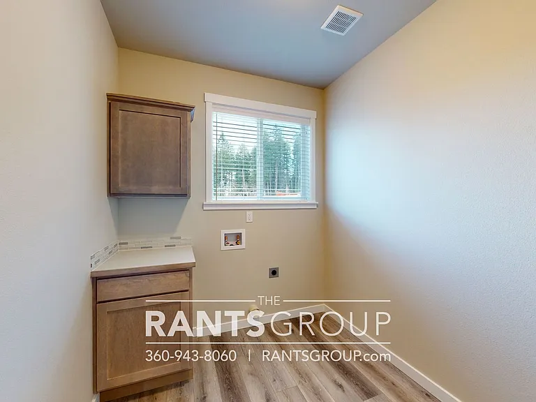 9736 Brayden Ct SE — Photo 28