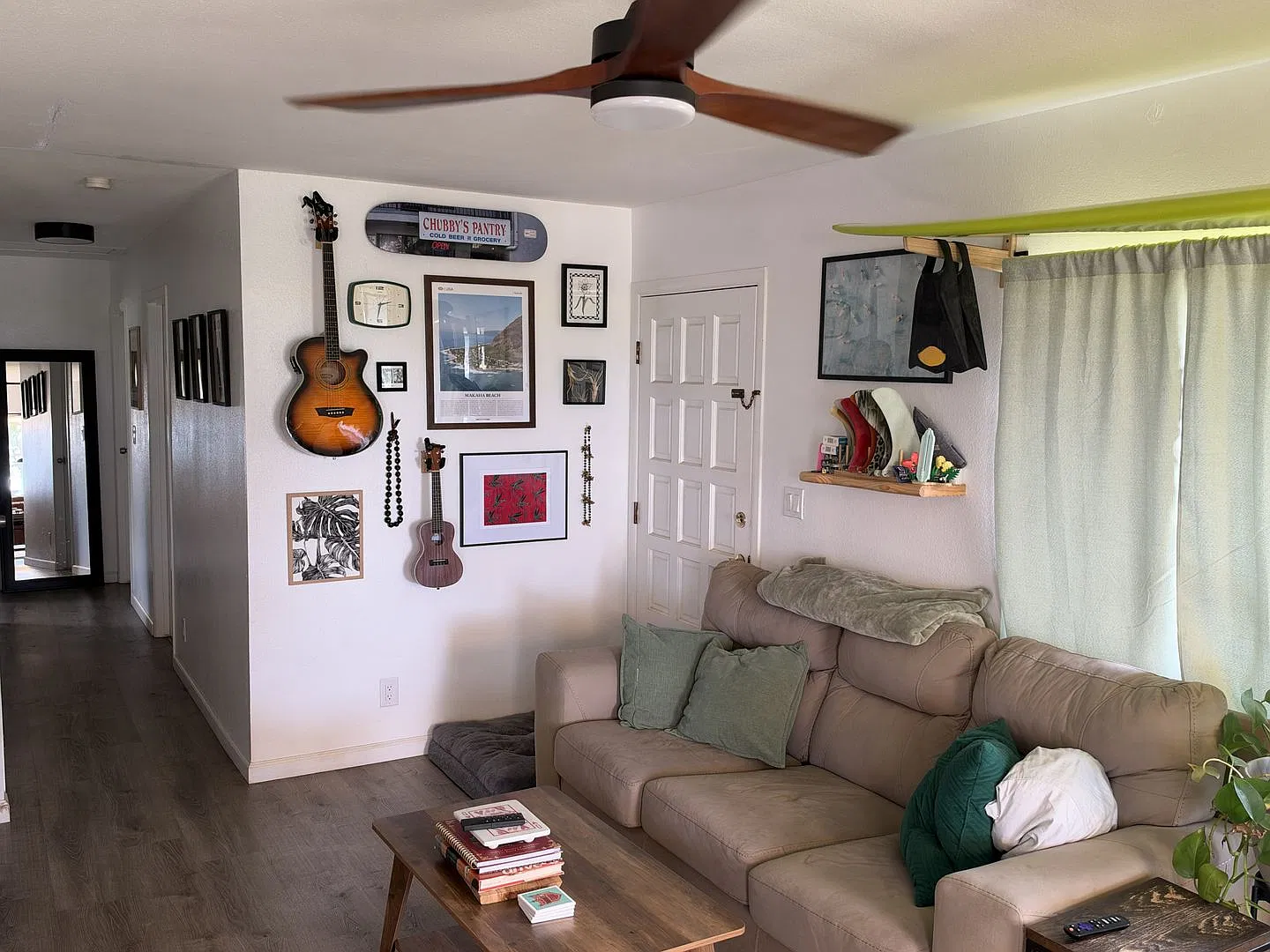Live Across the Street from the Ocean: Modern, Efficient 3-Bedroom Home in Maili — Photo 2