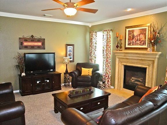 5th image of 10429 Grayhawk Ln