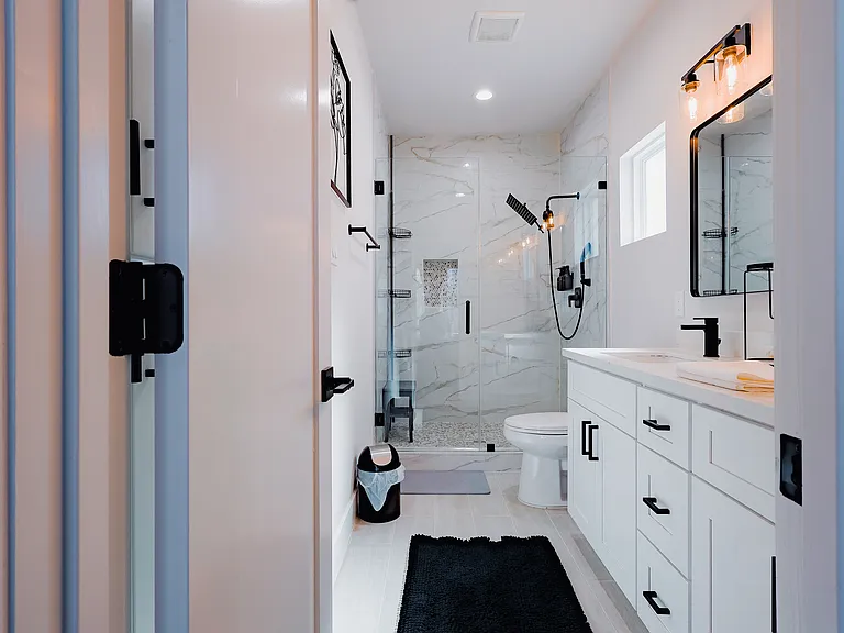 3626 Glenrose St #B — Photo 34