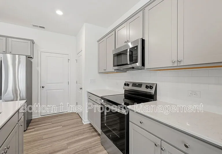 27 Broward Ln — Photo 30