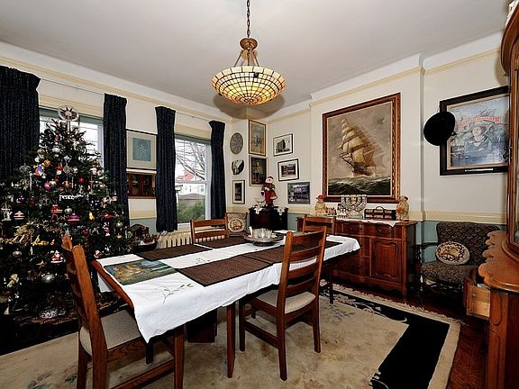 2nd image of 619 E 82nd St #Studi