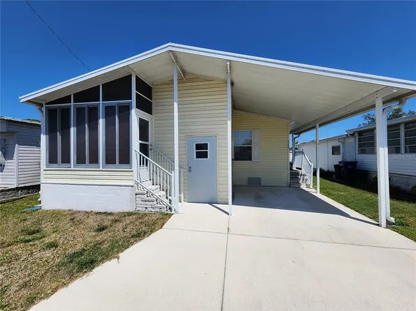 4923 5th Street Ct W, Bradenton, FL 34207