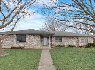 1078 N Maple St, Muenster, TX 76252