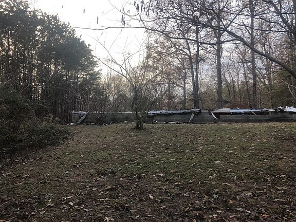 3rd image of 1227 Blackburn Dr