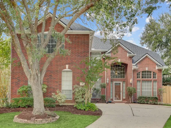 1505 Maple Leaf Ct, Pearland, TX 77581