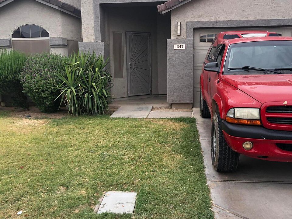 1st image of 1647 E Francisco Dr