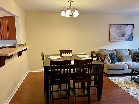 4th image of 1810 Broadway St Unit 110