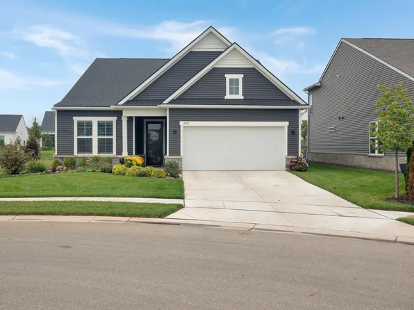 4203 Dogwood Dr, Milford, MI 48381