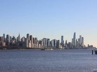 131 The Promenade, Edgewater, NJ