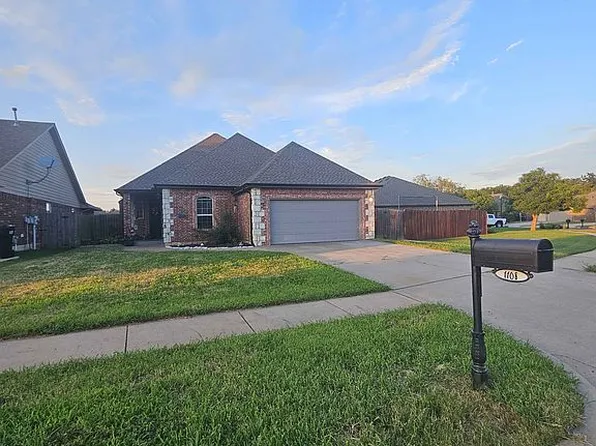 1108 Renita Way, Moore, OK 73160