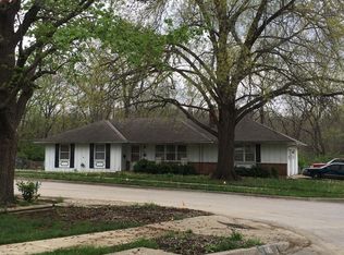 3001 E 107th Ter, Kansas City, MO 64137