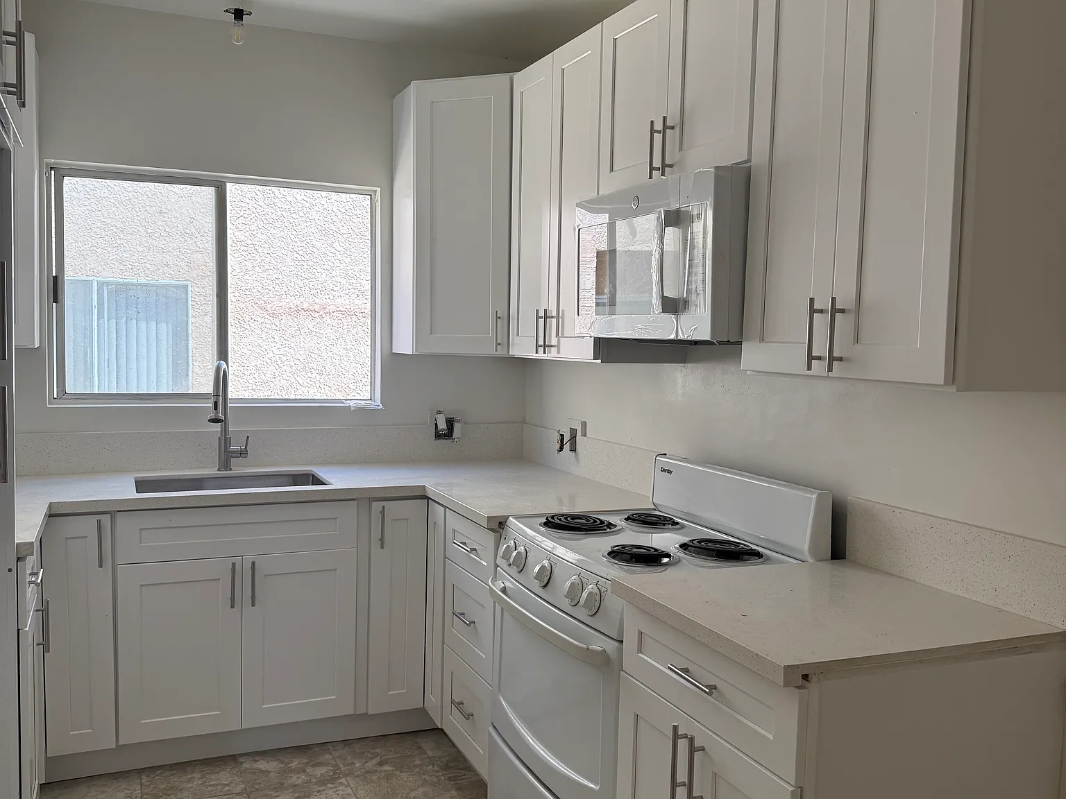 1 bed, $1,950 — Photo 3