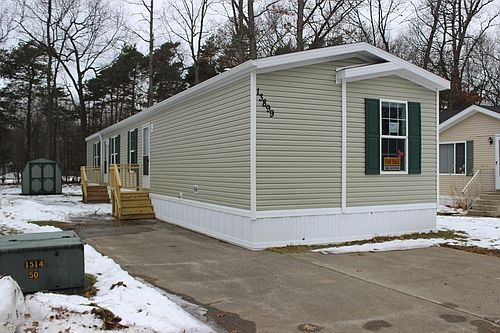 1st image of 13899 Pinewood Dr