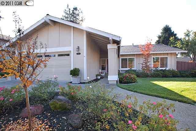 1st image of 580 El Capitan Dr