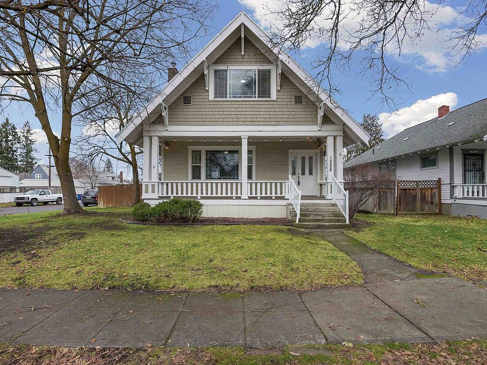 1st image of 1228 W Chelan Ave