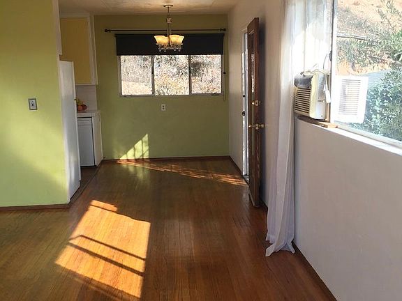 3rd image of 8006 Culowee St