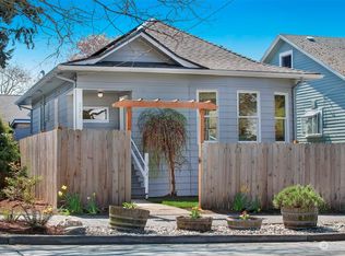 331 NW 80th St, Seattle, WA 98117