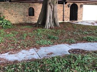 1825 Apple St, Metairie, LA 70001