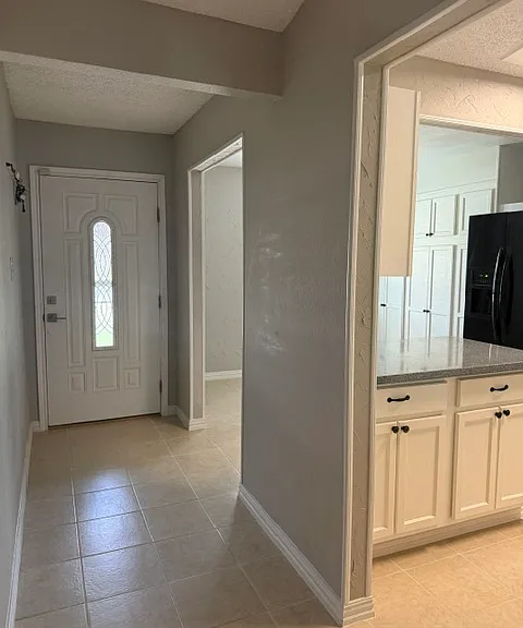 Foyer Entry
