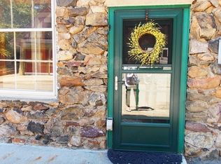 12 Baldwin Ln, Mountain Lakes, NJ 07046