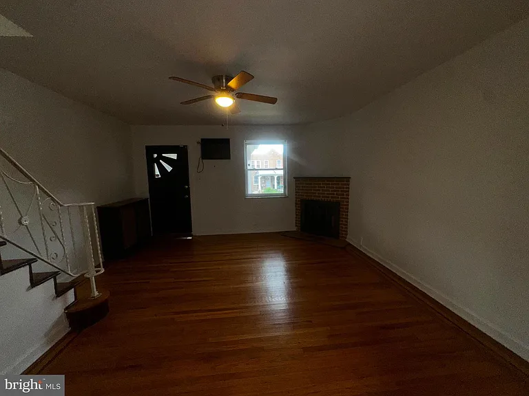1155 Atwood Rd — Photo 6
