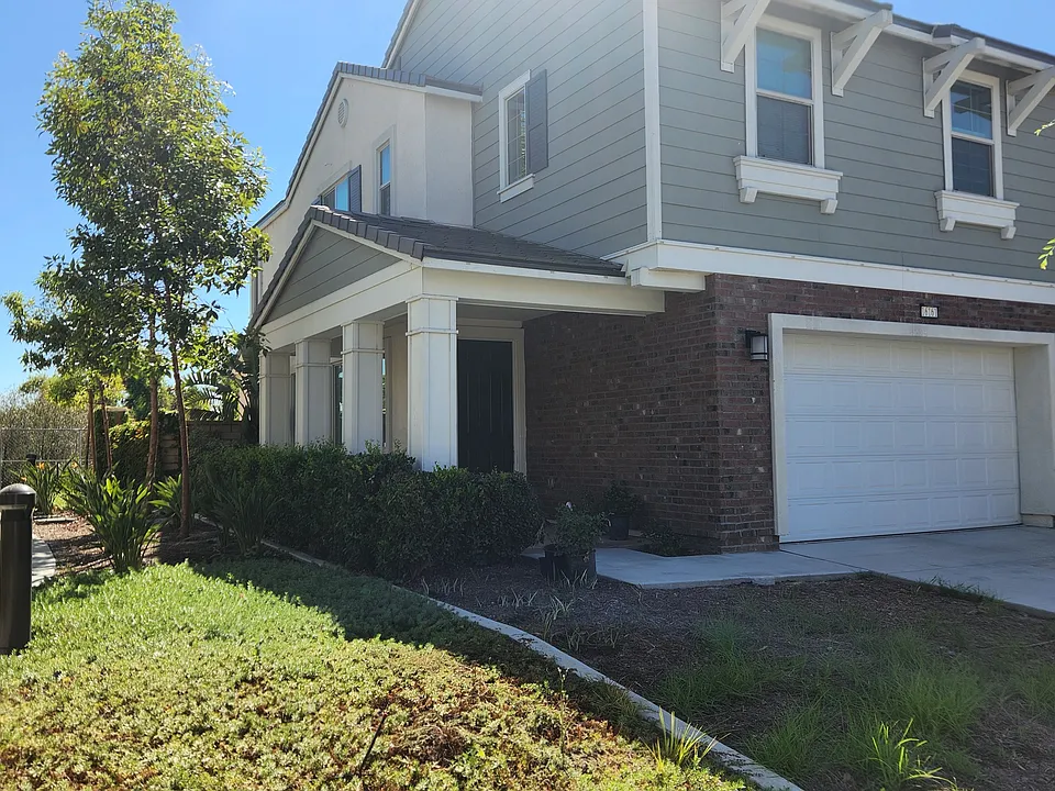 16161 Pasture Ave