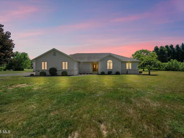 6851 Berridge Rd, Whitehouse, OH 43571