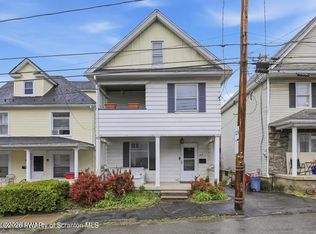 109 Wyoming St, Carbondale, PA 18407