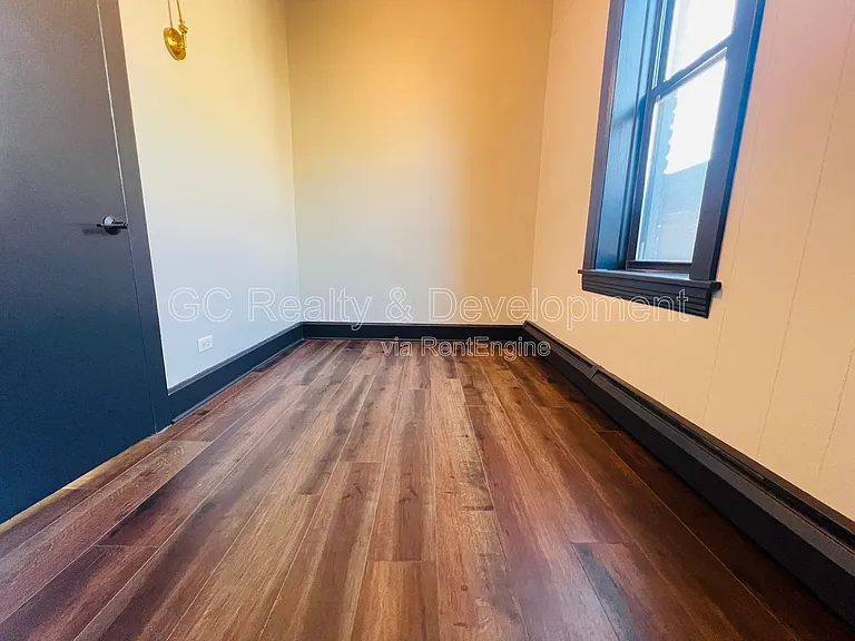 3408 N Greenview Ave #2 — Photo 10