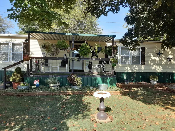1313 Lucinda Lane, Stockton, MO 65785