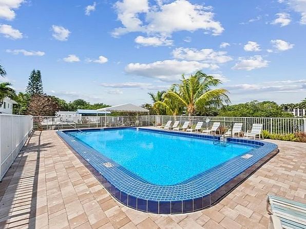 4201 S Ocean Blvd APT K3