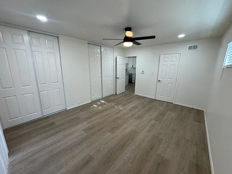 1058 Benjamin Pl — Photo 8