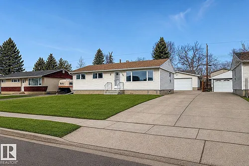 37 Sheridan Dr Photo 1