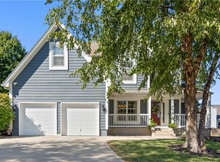 8920 W 127th Pl, Overland Park, KS 66213