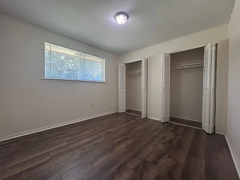19334 Wood Village Ln — Photo 5