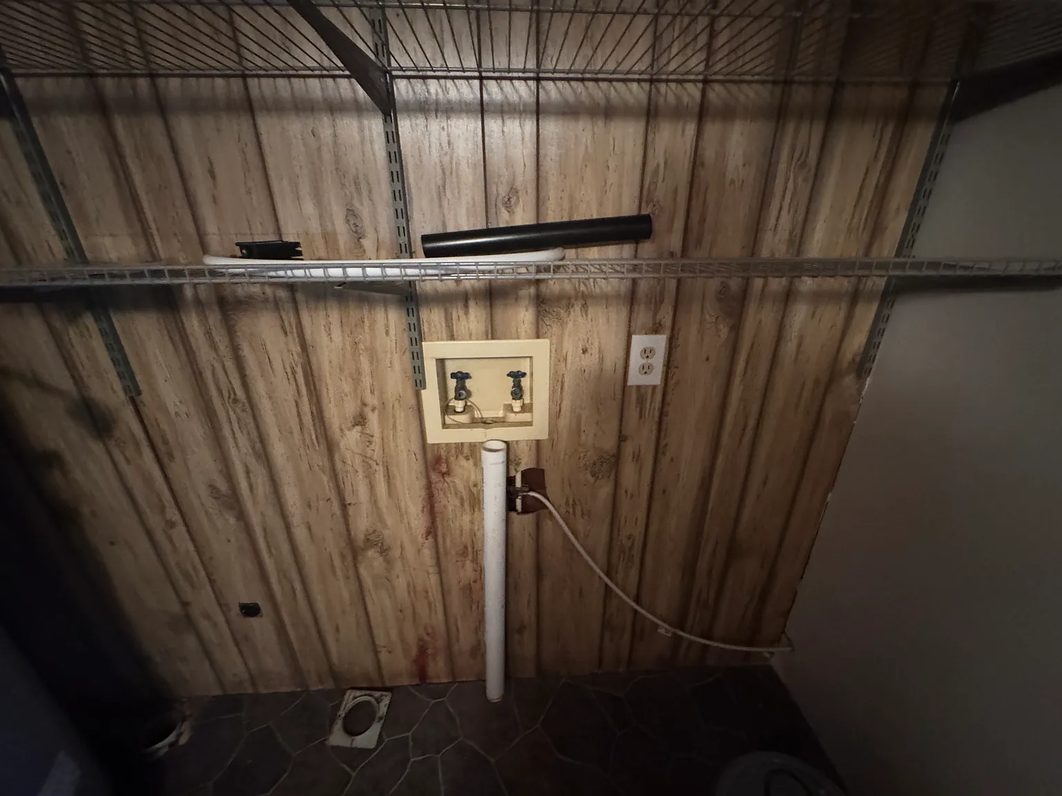 3 bed, 1800 sqft, $2,200 — Photo 3