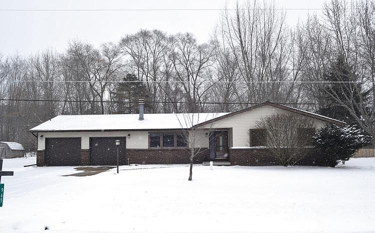 1st image of 965 S Clarence Ct